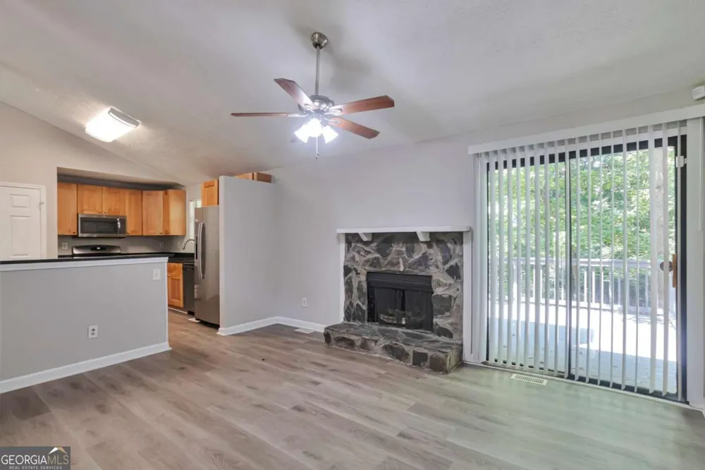 4055 Chimney Ridge WAY Ellenwood, GA 30294