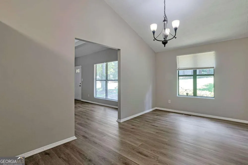 4055 Chimney Ridge WAY Ellenwood, GA 30294