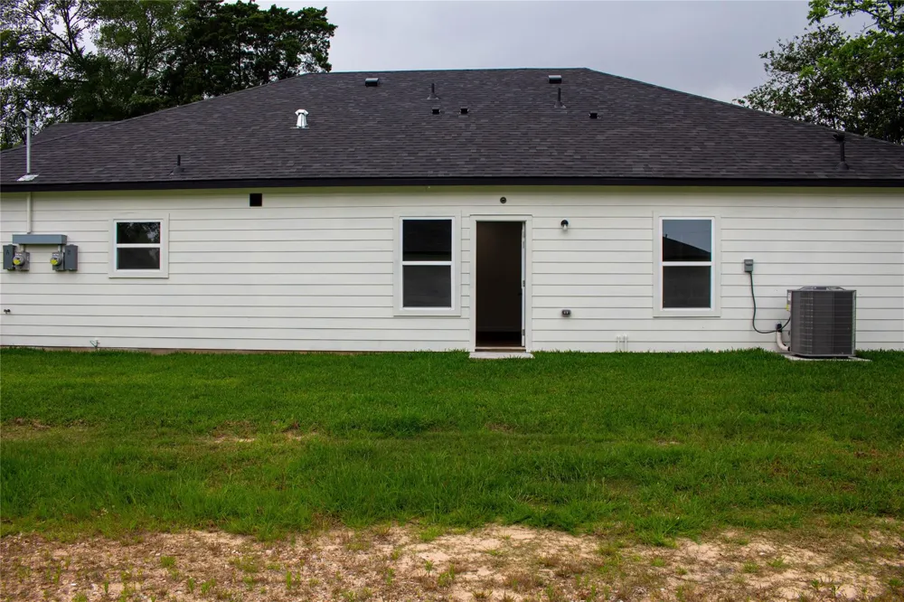 106 Runnels Street #A Willis, TX 77378