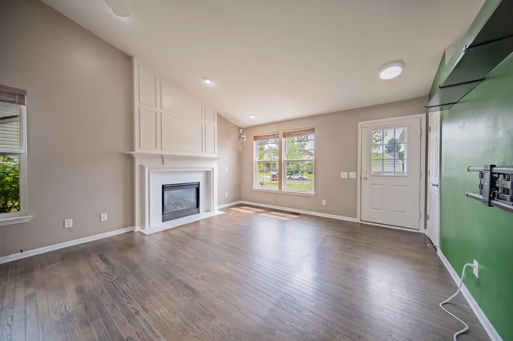 6261 Maplehurst Drive Ypsilanti, MI 48197