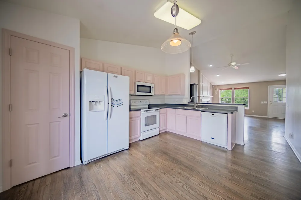 6261 Maplehurst Drive Ypsilanti, MI 48197