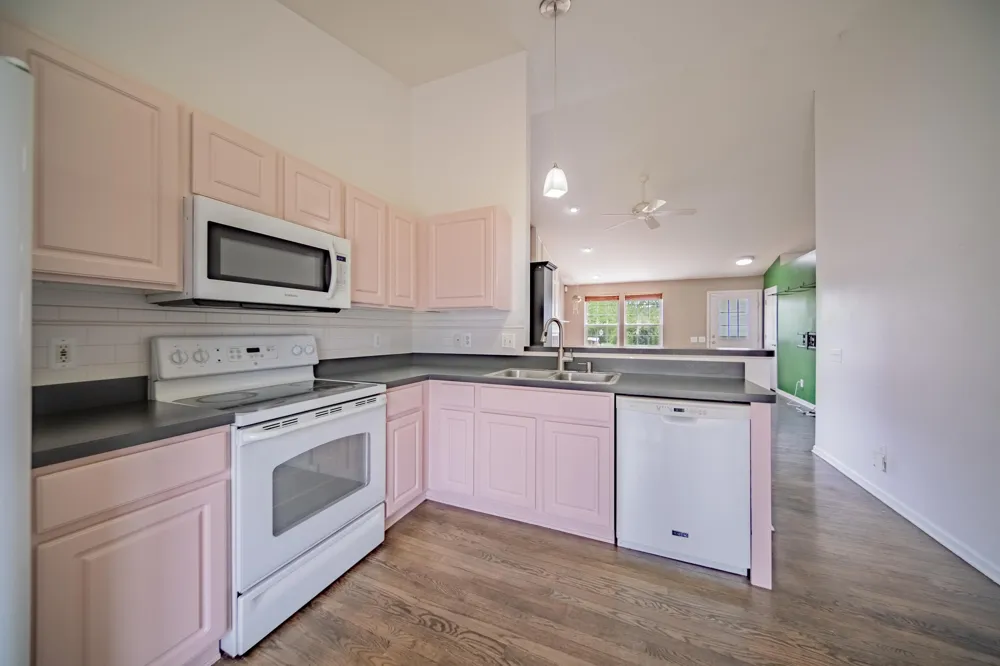 6261 Maplehurst Drive Ypsilanti, MI 48197