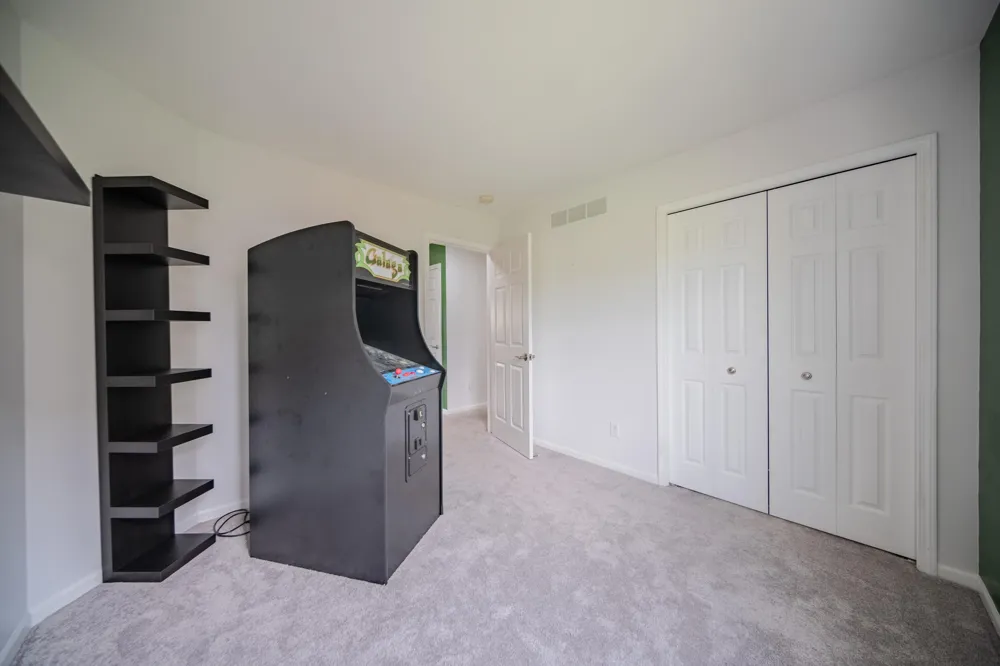 6261 Maplehurst Drive Ypsilanti, MI 48197