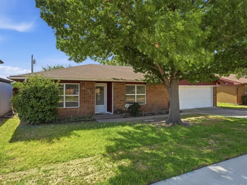 817 Bullock Street