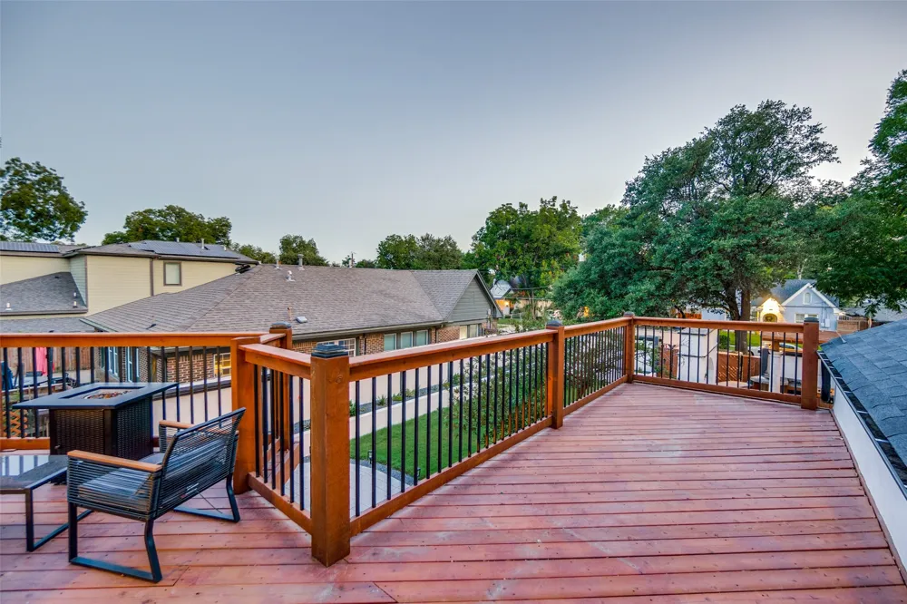 5318 Denton Drive Dallas, TX 75235