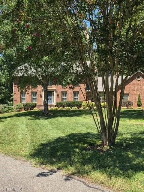 2385 River Run Drive Lewisville, NC 27023