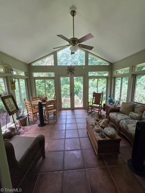 2385 River Run Drive Lewisville, NC 27023