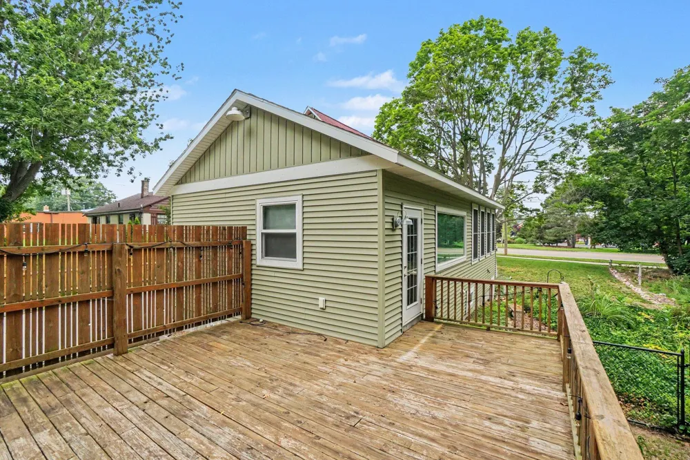 1130 S Shore Drive Holland City, MI 49423