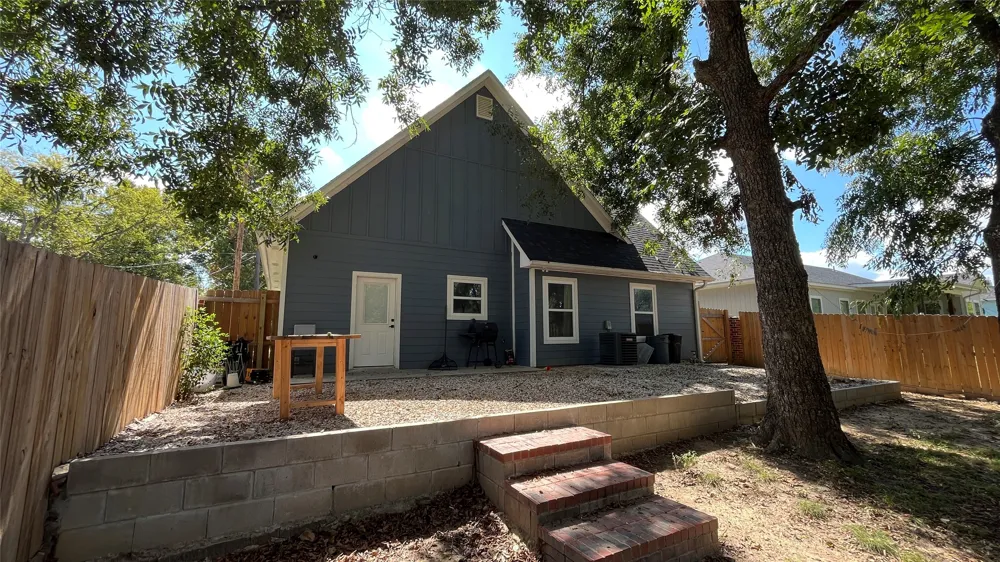 206 Beckham Street W Sulphur Springs, TX 75482