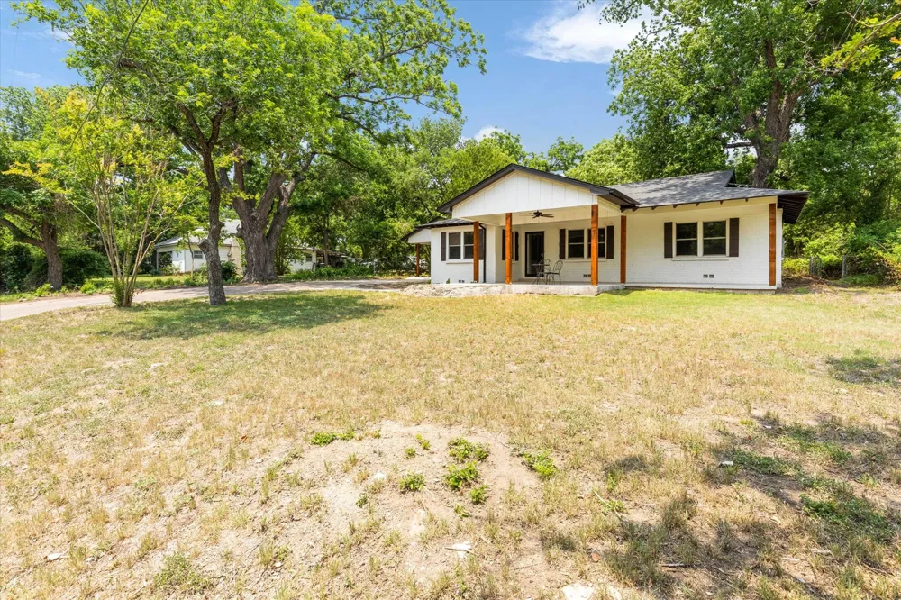 1509 Van Zandt Road Glen Rose, TX 76043