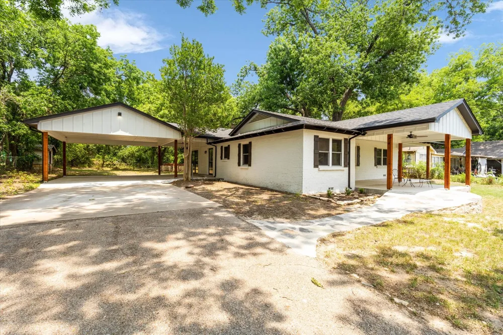 1509 Van Zandt Road Glen Rose, TX 76043