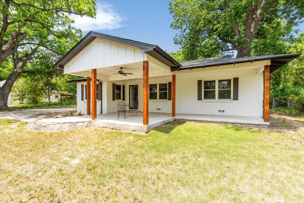 1509 Van Zandt Road Glen Rose, TX 76043