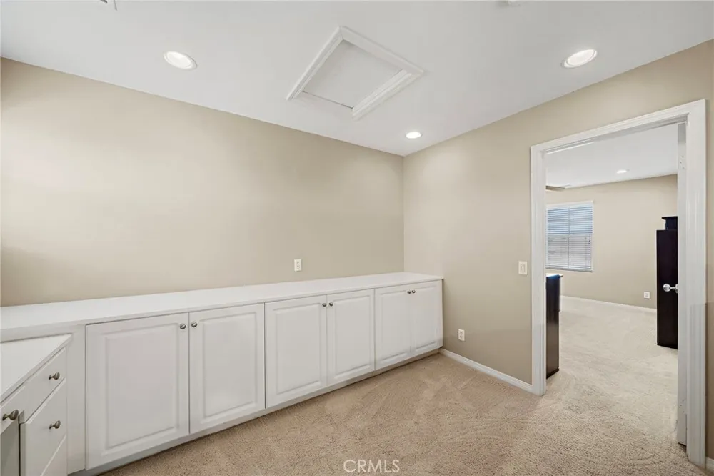 221 Landmark Tustin, CA 92782