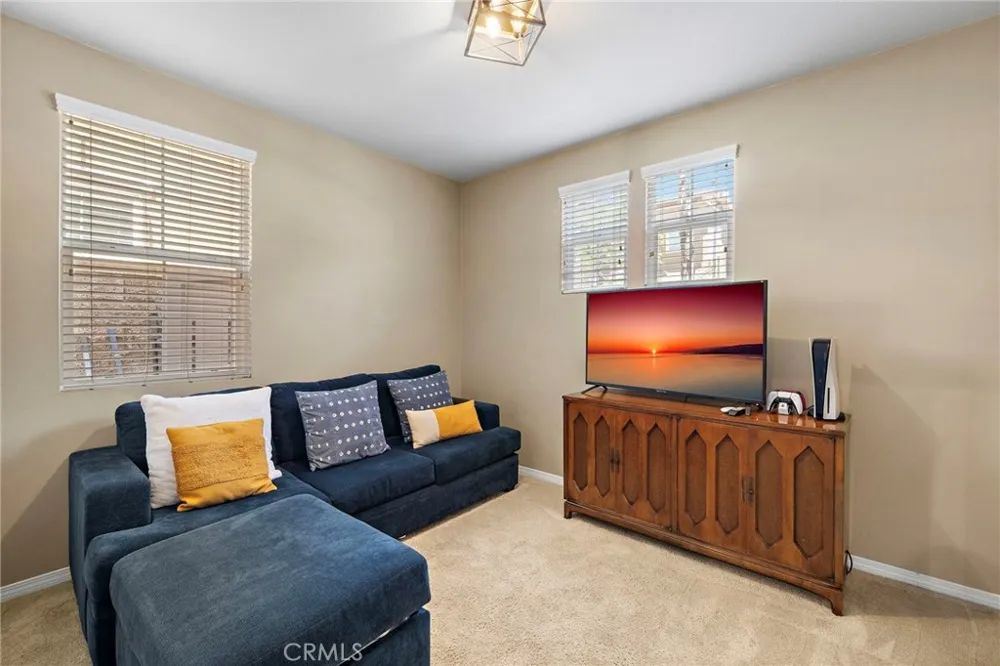 221 Landmark Tustin, CA 92782