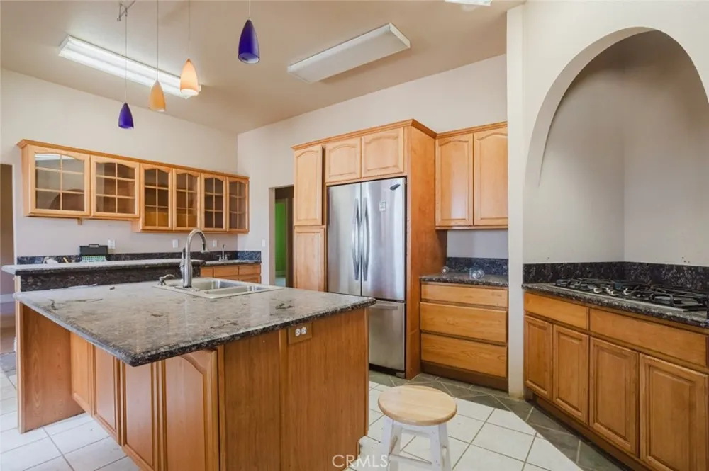 4463 Cloud 9 Mojave, CA 93501