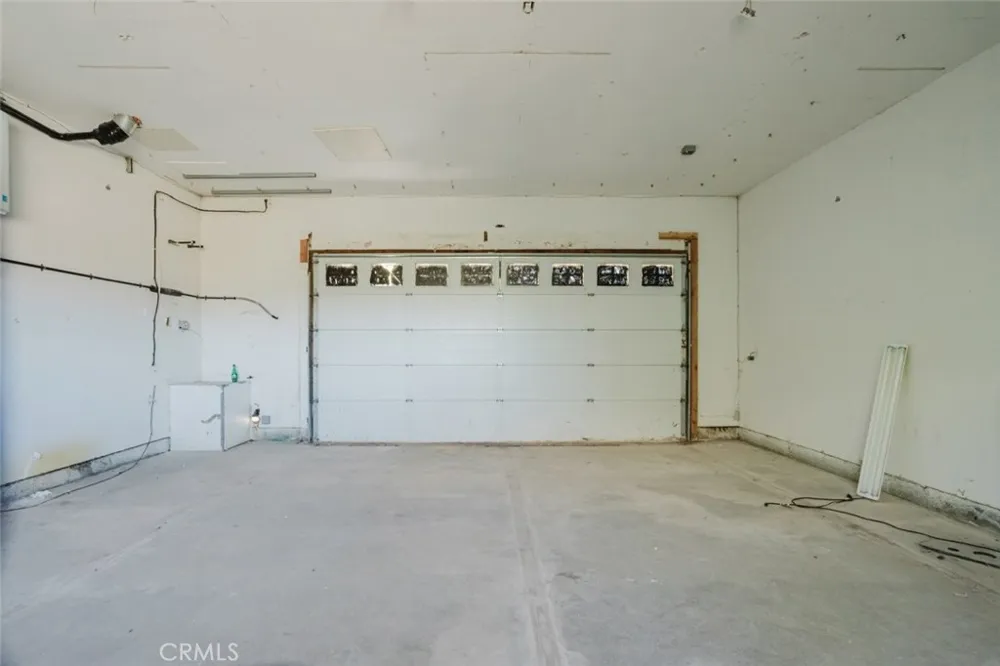 4463 Cloud 9 Mojave, CA 93501