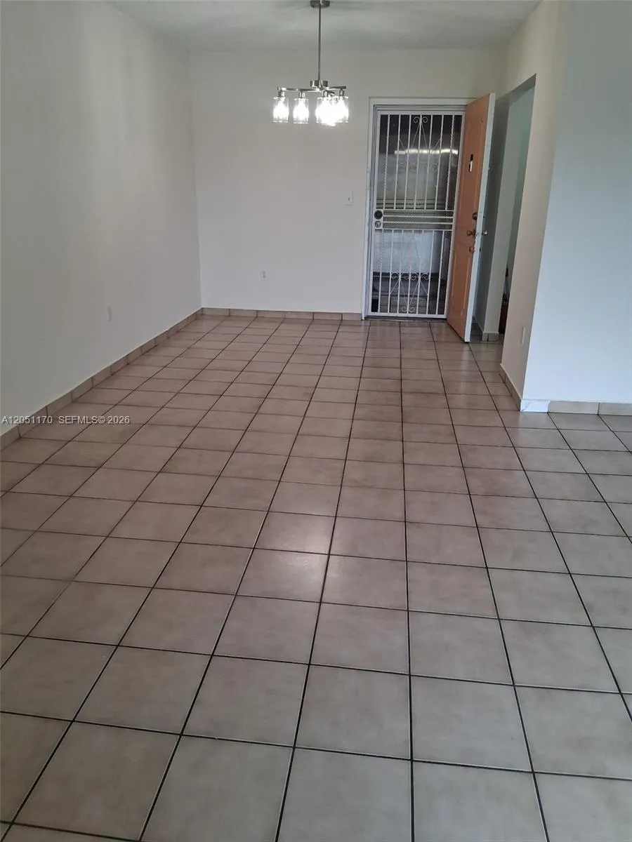 6200 W Flagler St #305 Miami, FL 33144
