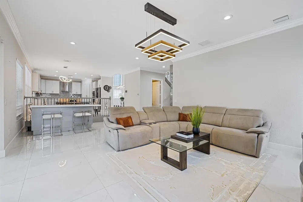 11045 Misty Ridge Way Boynton Beach, FL 33473