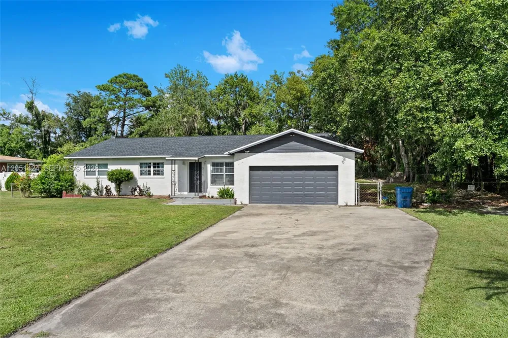 9775 Evans Jacksonville, FL 32208