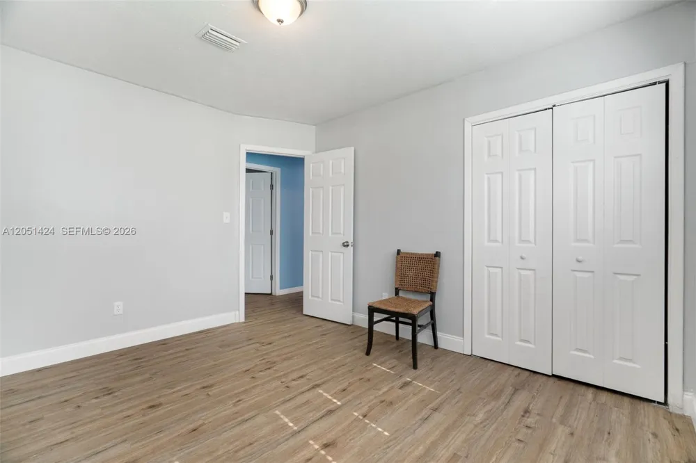9775 Evans Jacksonville, FL 32208