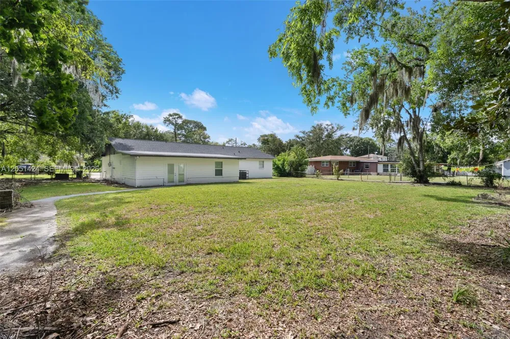 9775 Evans Jacksonville, FL 32208