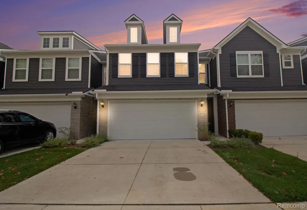 4759 Glenora Drive Orion Charter Township, MI 48359