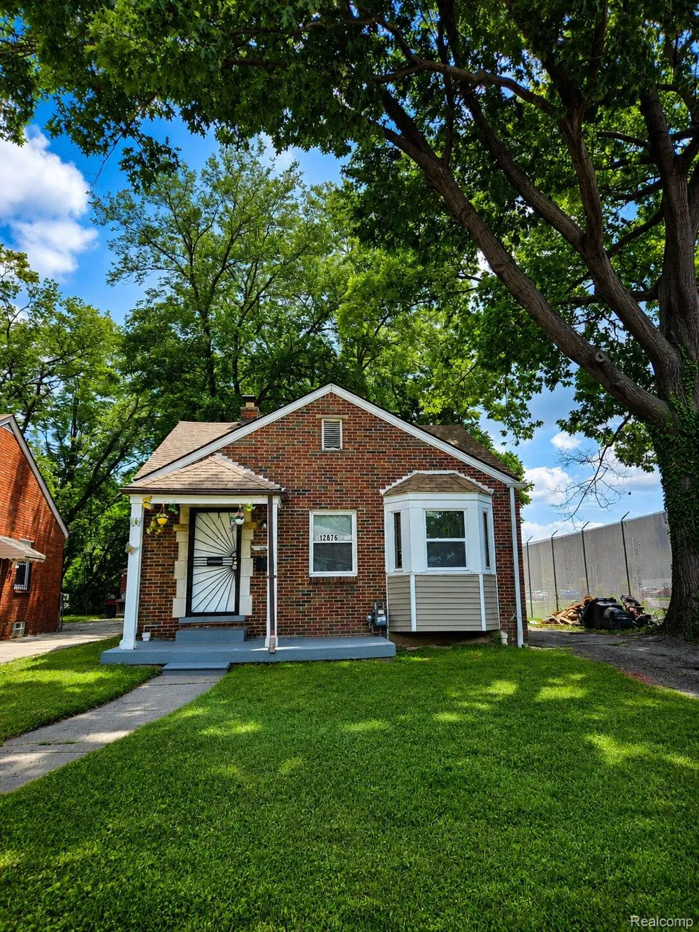 12876 Faust Avenue Detroit City, MI 48223