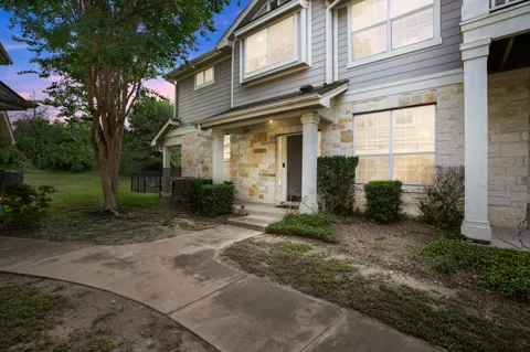1900 Scofield Ridge Parkway #1203