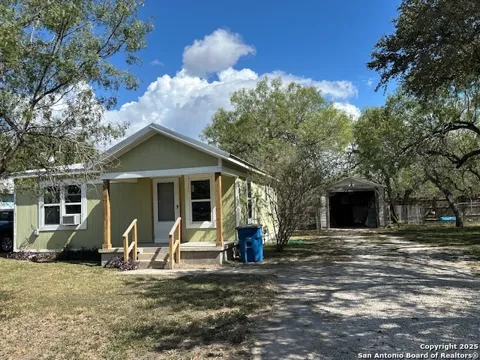 224 Hazen