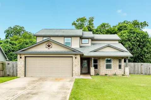 2426 Ridgewood Drive