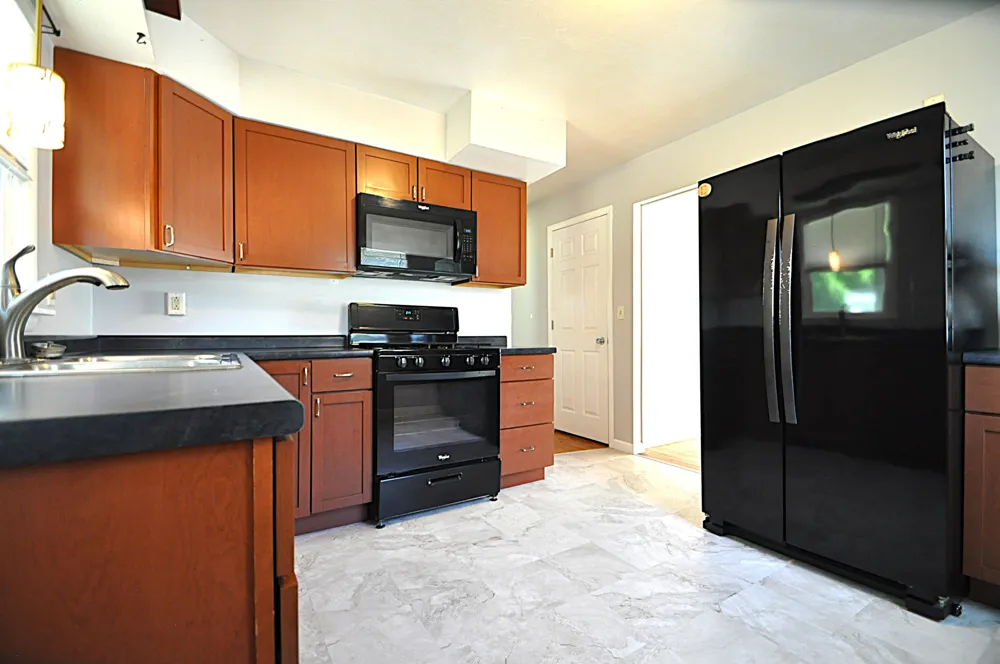 3053 S 3rd Street Niles, MI 49120
