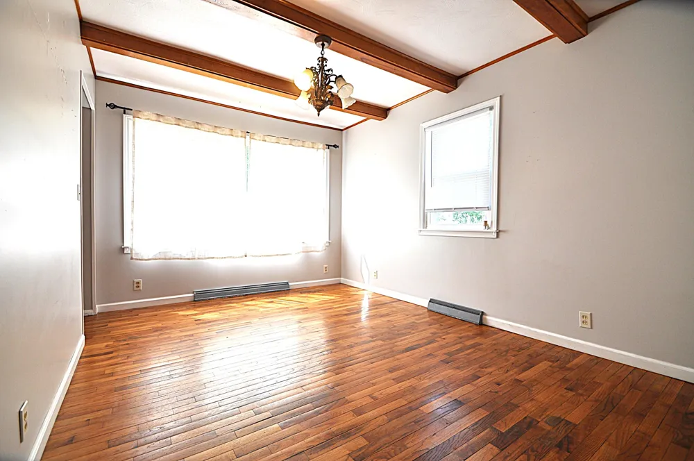 3053 S 3rd Street Niles, MI 49120