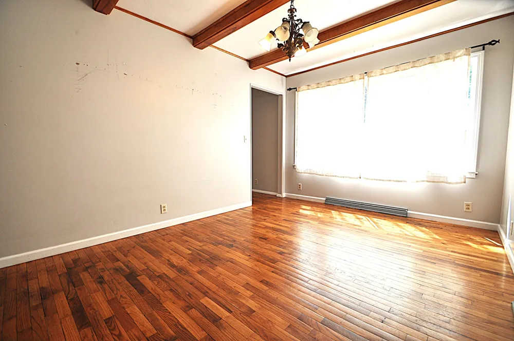 3053 S 3rd Street Niles, MI 49120