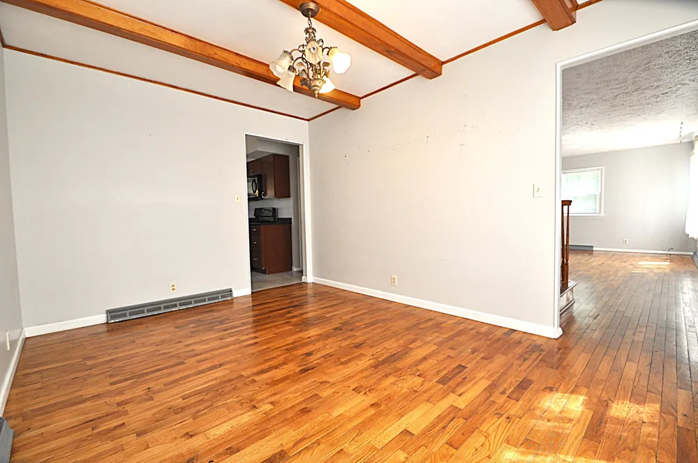 3053 S 3rd Street Niles, MI 49120