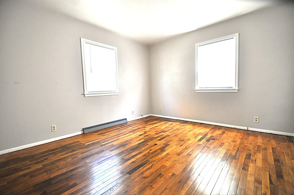 3053 S 3rd Street Niles, MI 49120