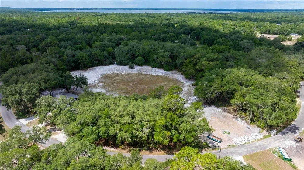 FISHER LANE COURT Ocklawaha, FL 32179
