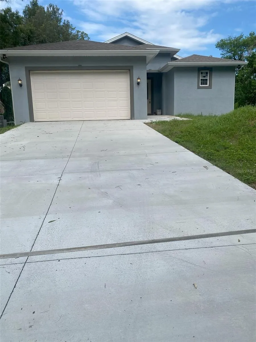 14910 LAURIE LANE Tampa, FL 33613