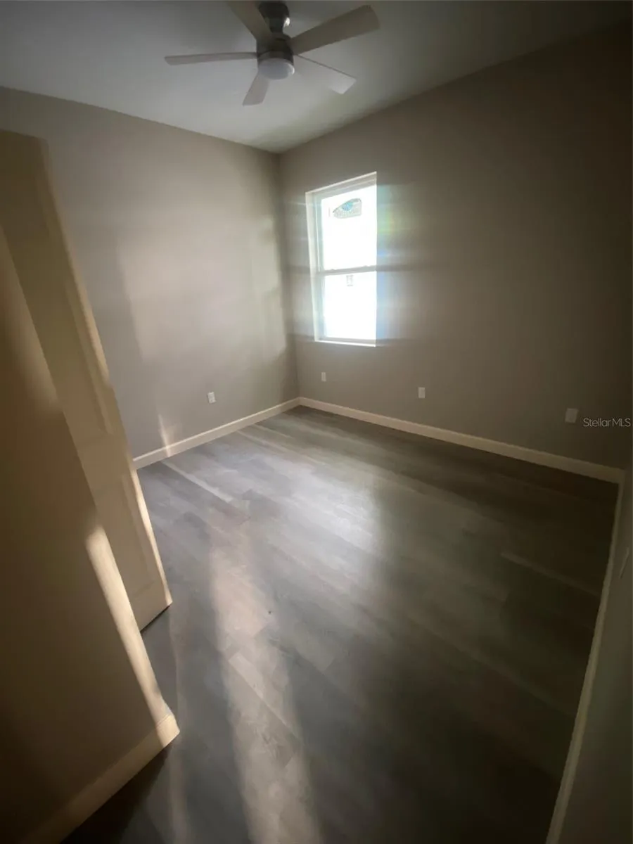 14910 LAURIE LANE Tampa, FL 33613