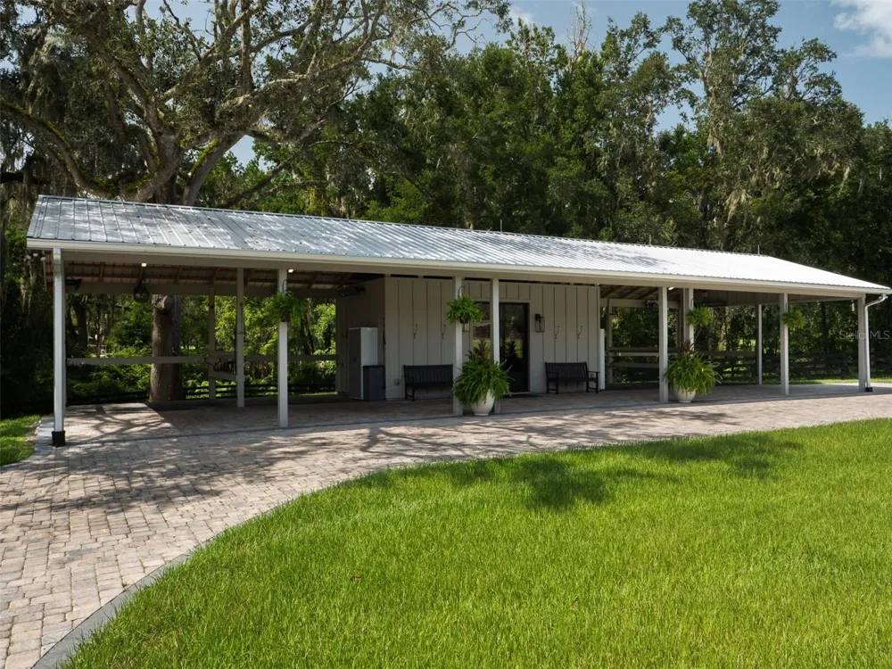 8351 NW 110TH STREET Reddick, FL 32686