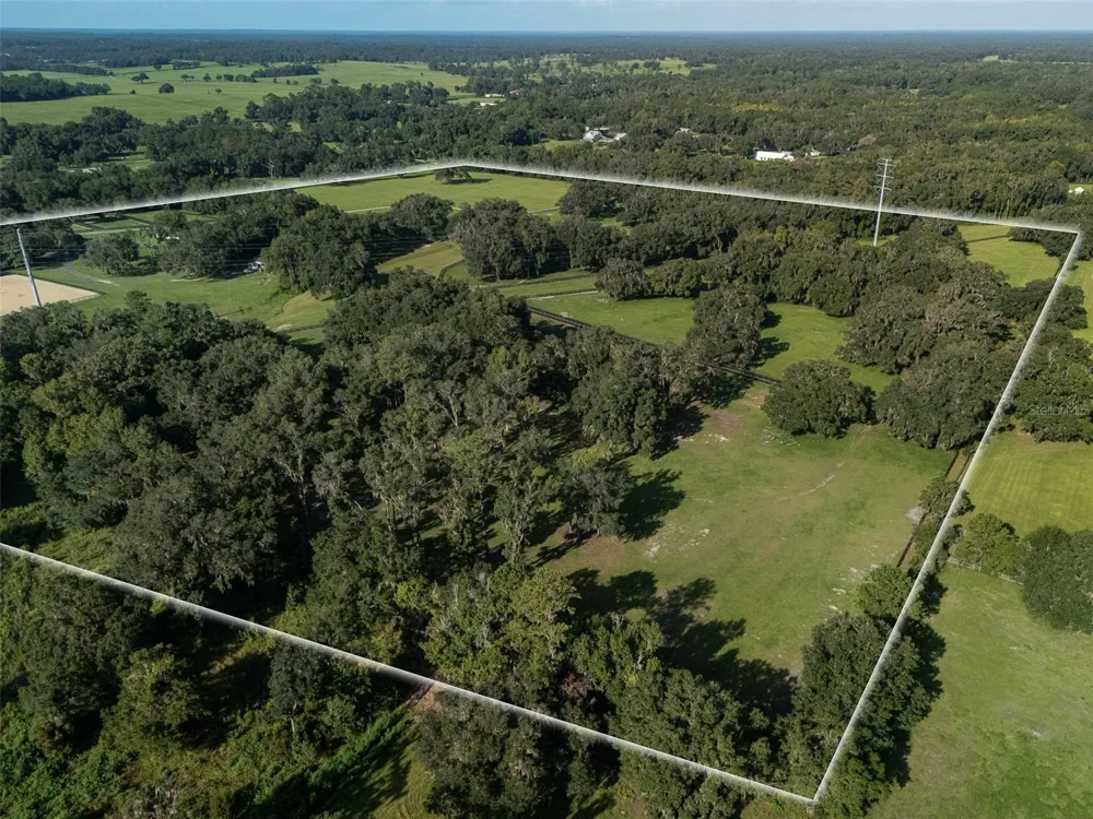 8351 NW 110TH STREET Reddick, FL 32686