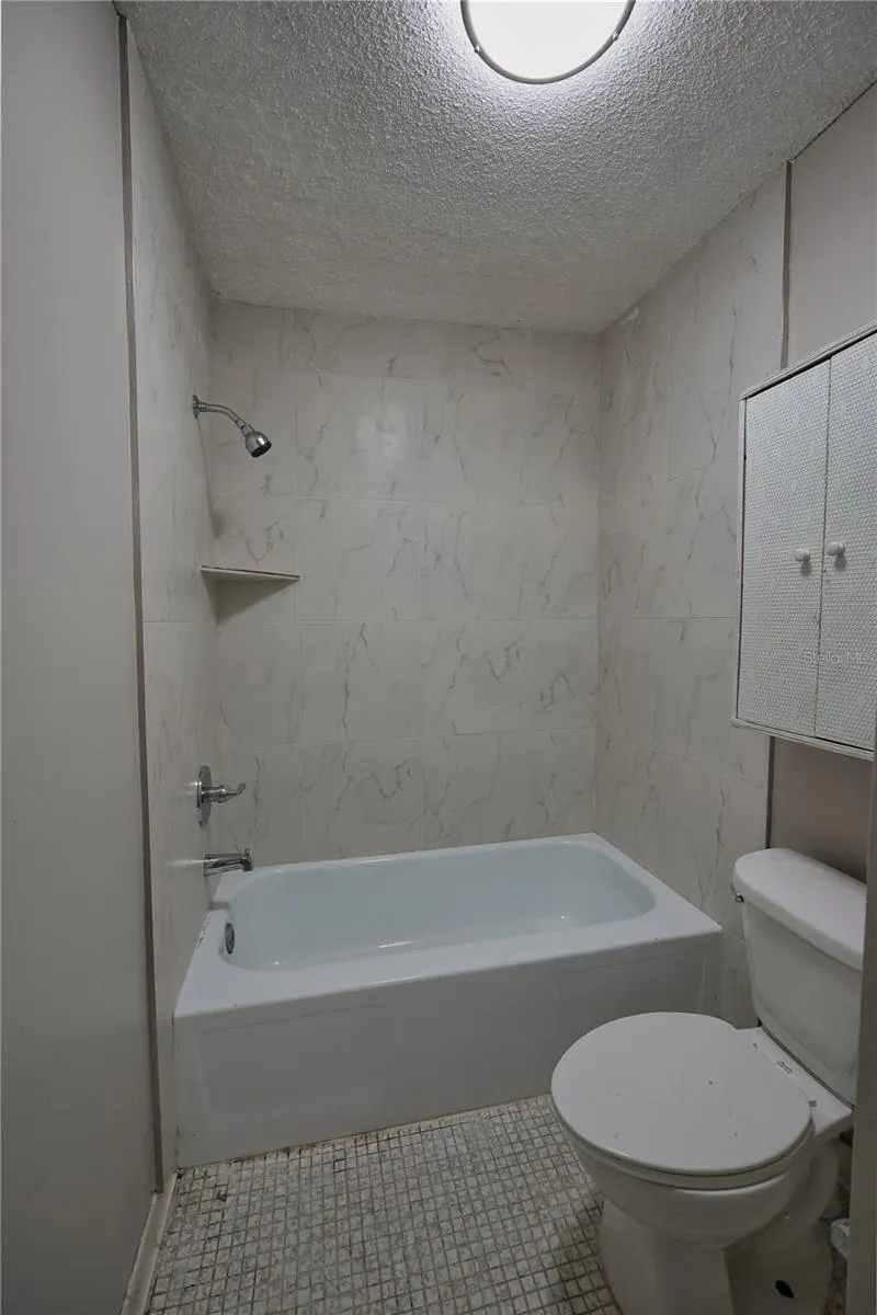 512 ORANGE DRIVE #20 Altamonte Springs, FL 32701