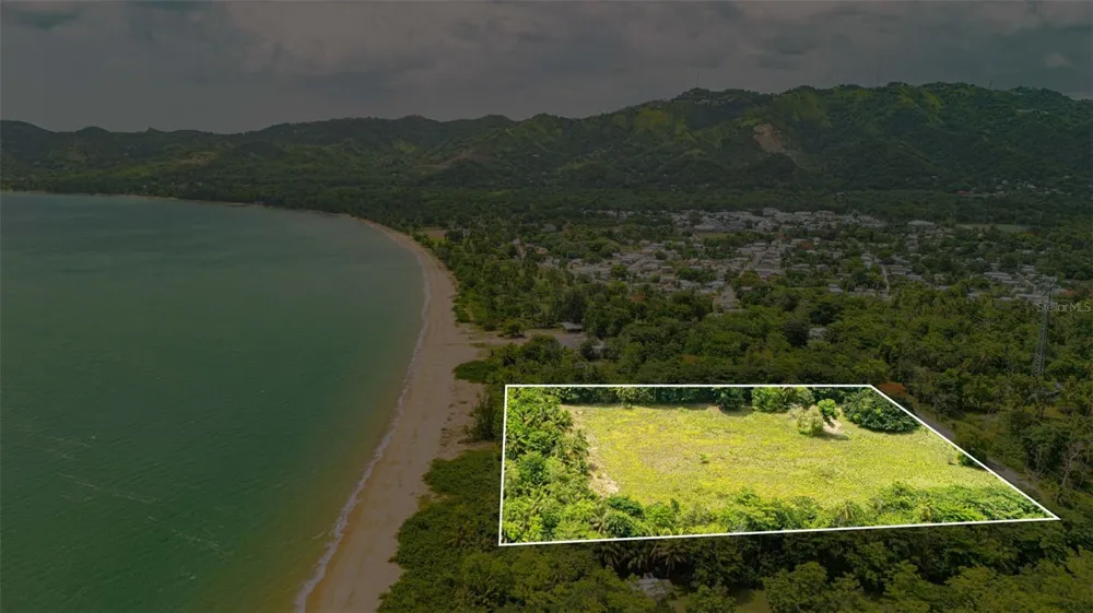 COMM. PLAYA, CARR. 401 KM. HM 1.9 Anasco, PR 00610