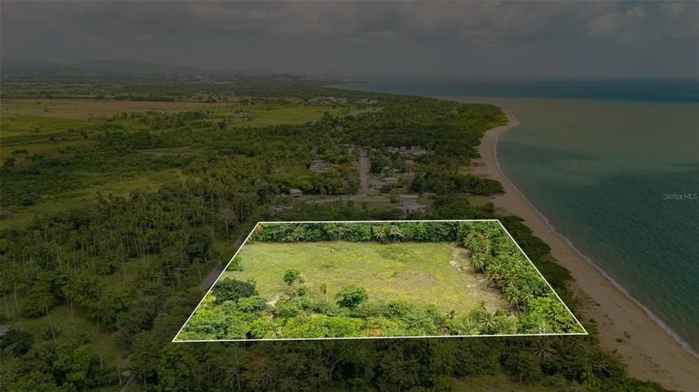 COMM. PLAYA, CARR. 401 KM. HM 1.9 Anasco, PR 00610