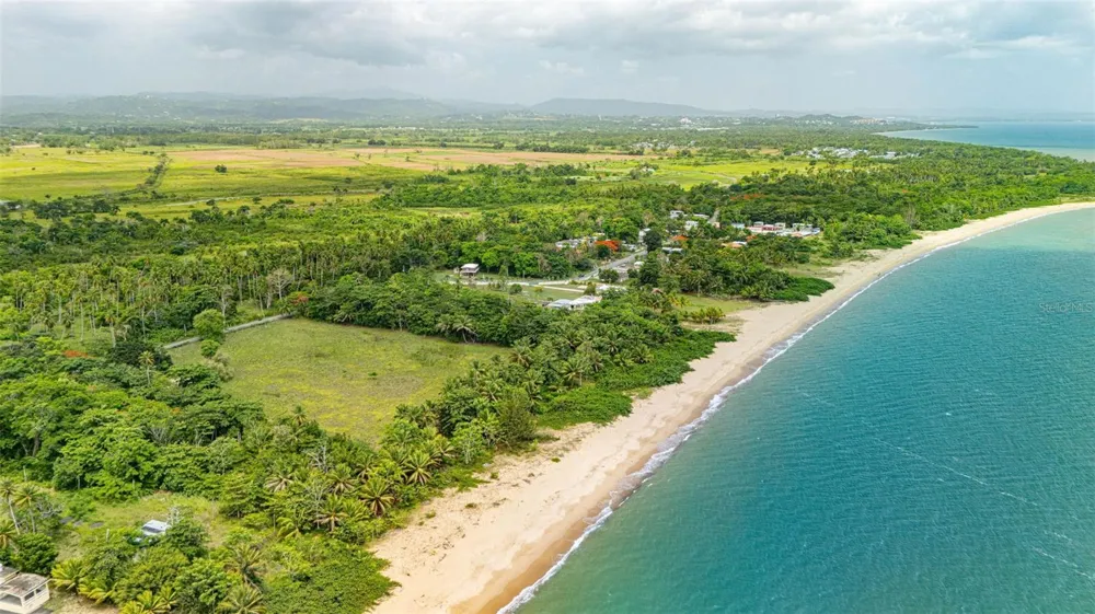 COMM. PLAYA, CARR. 401 KM. HM 1.9 Anasco, PR 00610