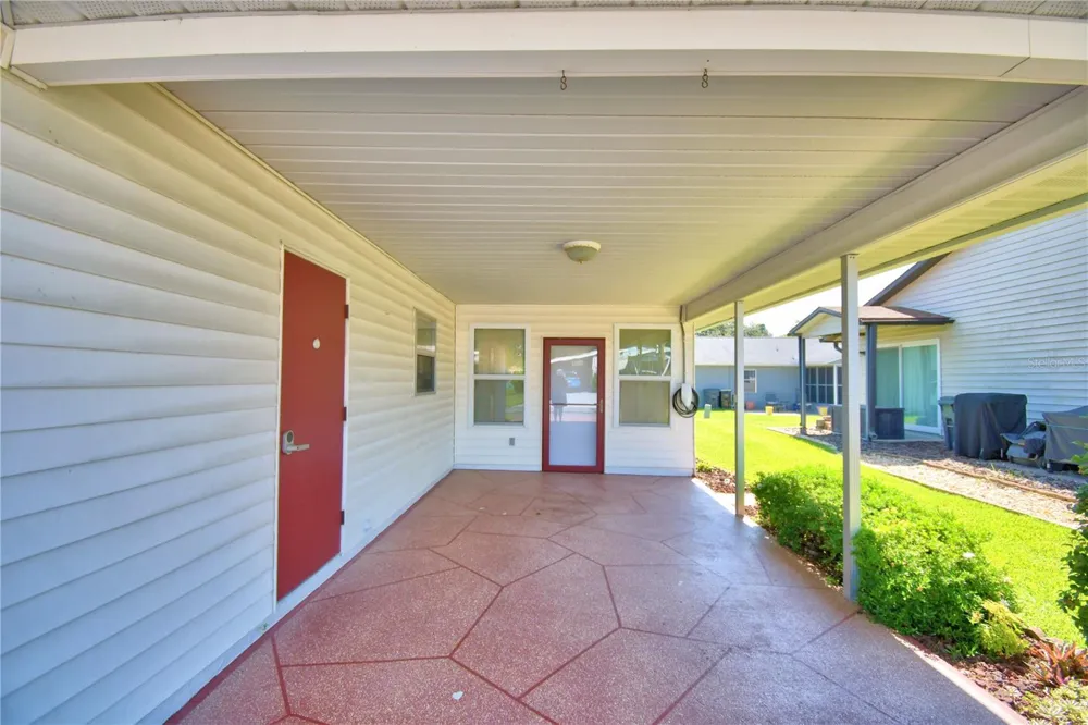 4860 GOLDENVIEW LANE Lakeland, FL 33811