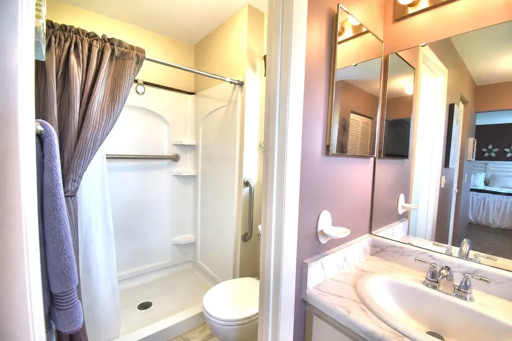 4860 GOLDENVIEW LANE Lakeland, FL 33811