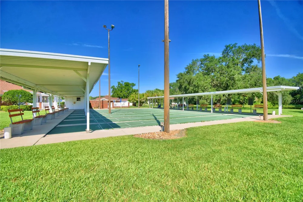 4860 GOLDENVIEW LANE Lakeland, FL 33811