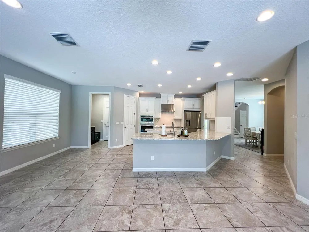 8033 CLEMENTINE LANE Tampa, FL 33625