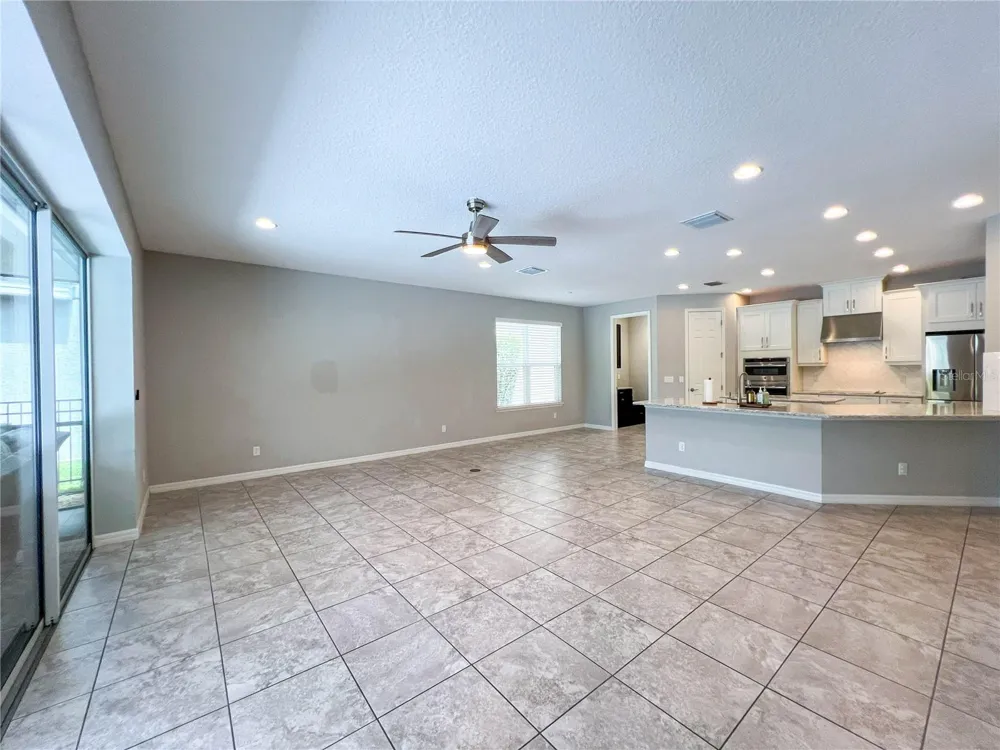8033 CLEMENTINE LANE Tampa, FL 33625
