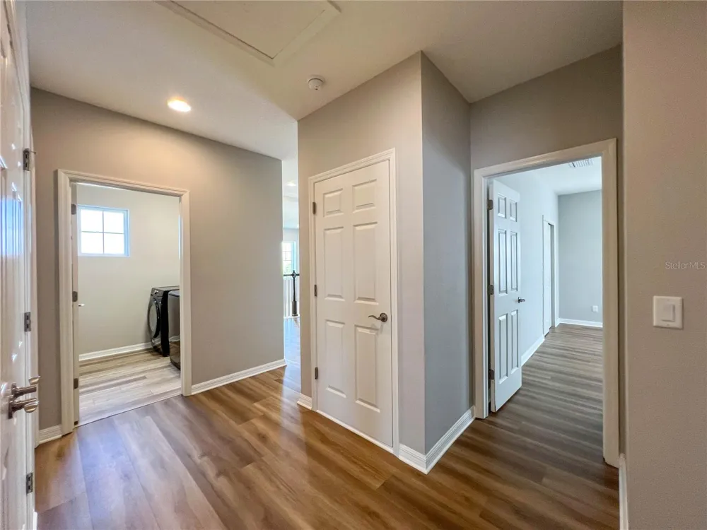 8033 CLEMENTINE LANE Tampa, FL 33625